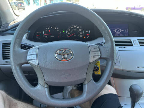 2008 Toyota Avalon XL