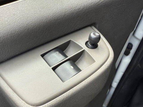 2024 Chevrolet Express 2500