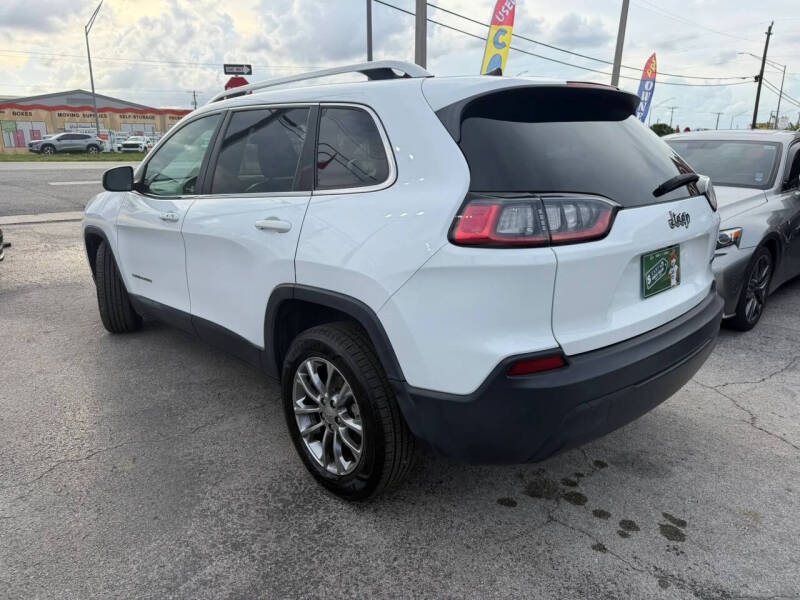 2019 Jeep Cherokee Latitude Plus