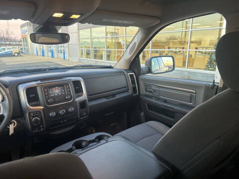 2023 RAM 1500 Classic SLT