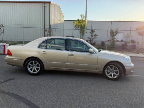 2003 Lexus LS 430