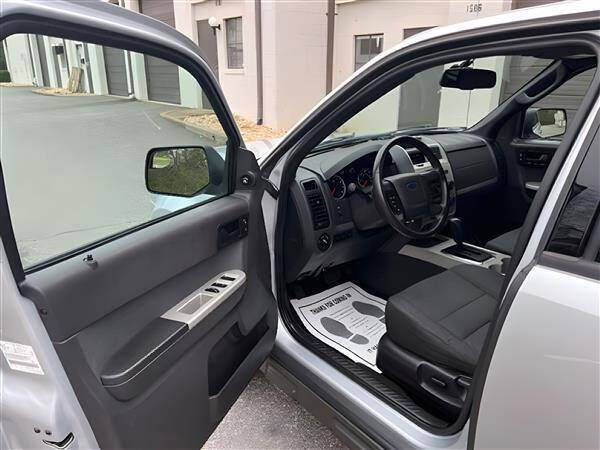 2011 Ford Escape XLT