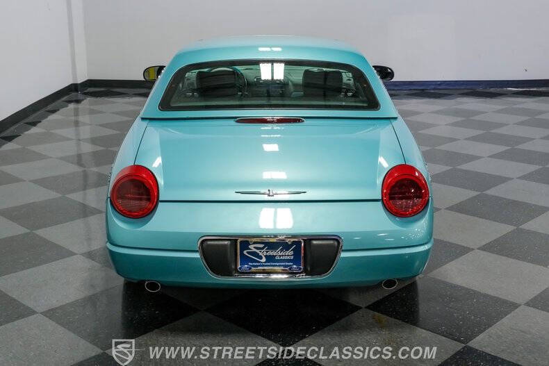 2002 Ford Thunderbird Deluxe