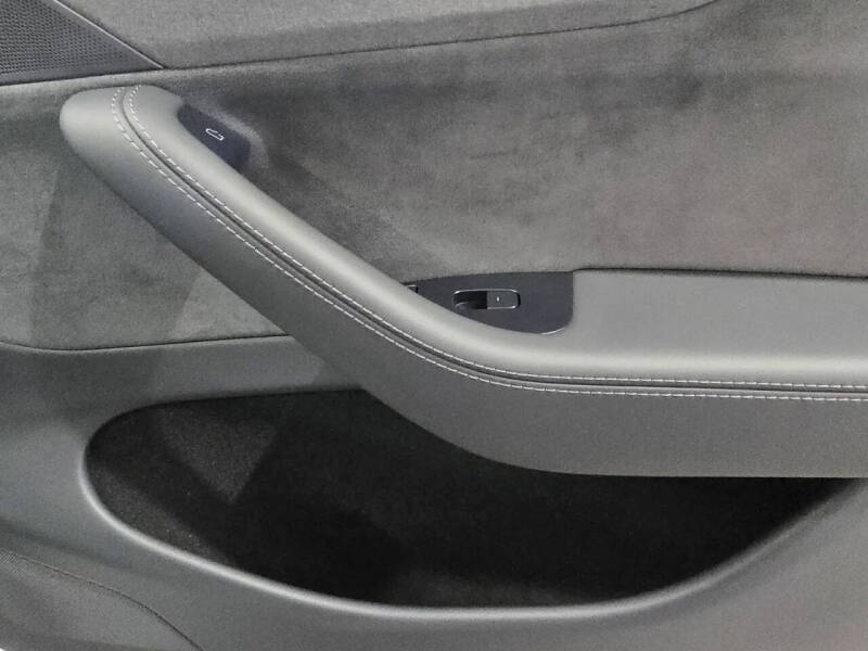 2026 Tesla Model Y Long Range