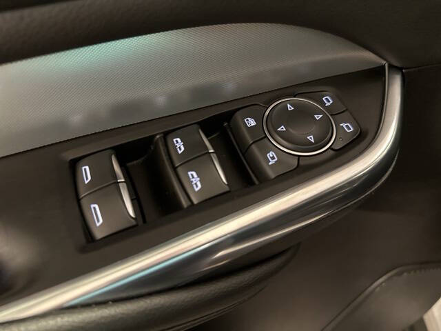 2021 Cadillac XT4 Premium Luxury