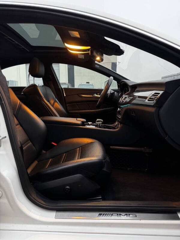 2012 Mercedes-Benz CLS CLS 63 AMG