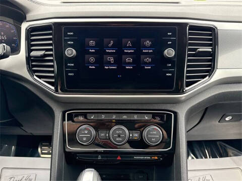 2021 Volkswagen Atlas Cross Sport V6 SEL Premium R-Line 4Motion