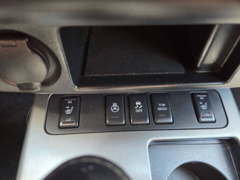 2013 Nissan Armada Platinum