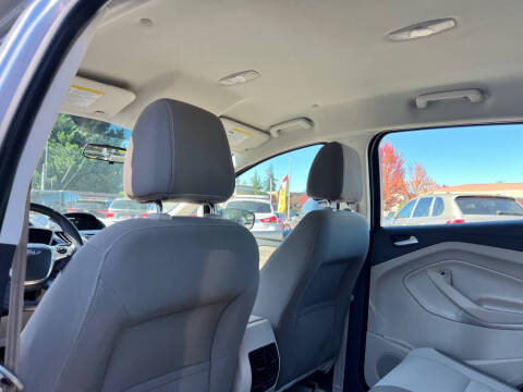 2013 Ford C-MAX Hybrid SE