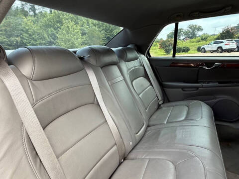 2004 Cadillac DeVille