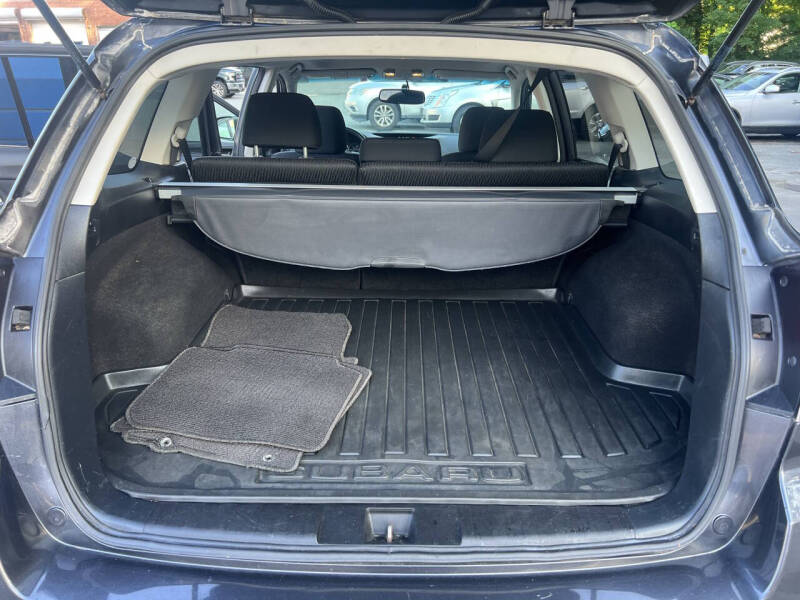 2011 Subaru Outback 2.5i Premium