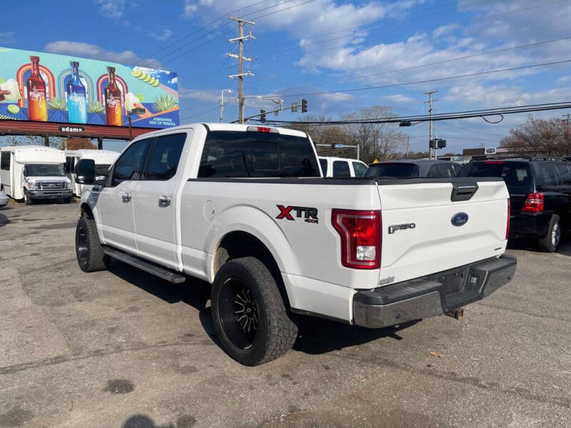 2015 Ford F-150 XLT photo 5