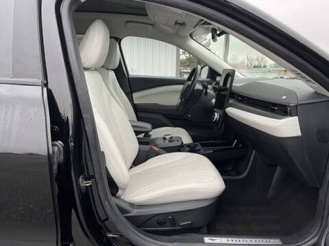 2022 Ford Mustang Mach-E Premium