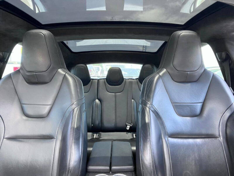 2015 Tesla Model S P85D