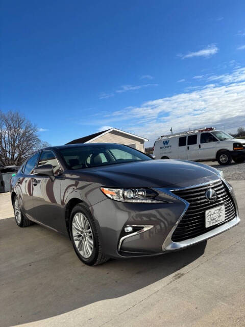 2017 Lexus ES 350 for sale at Hawkeye Auto of De Soto LLC in Carlisle, IA