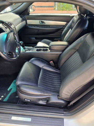 2005 Ford Thunderbird Deluxe