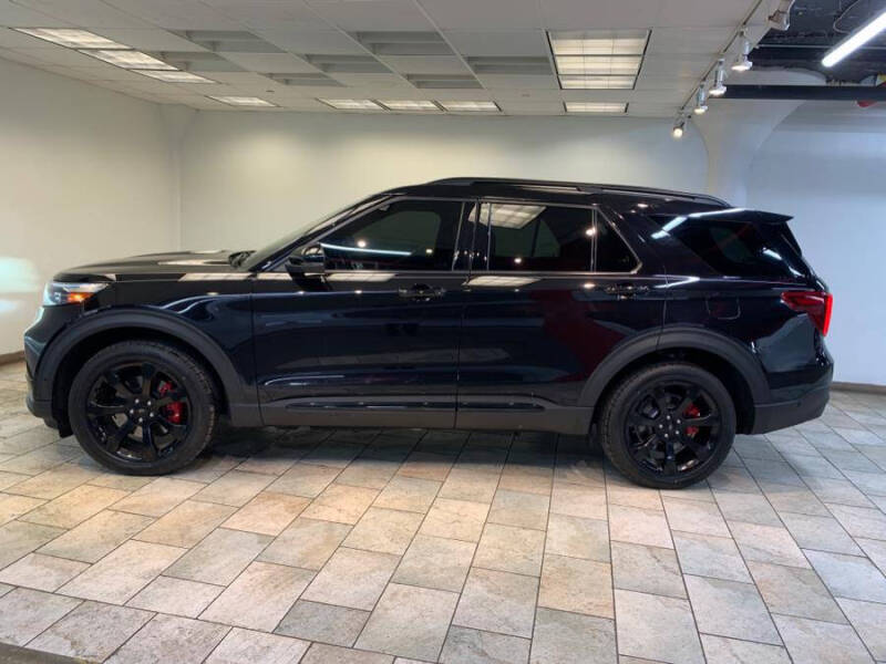 2022 Ford Explorer ST
