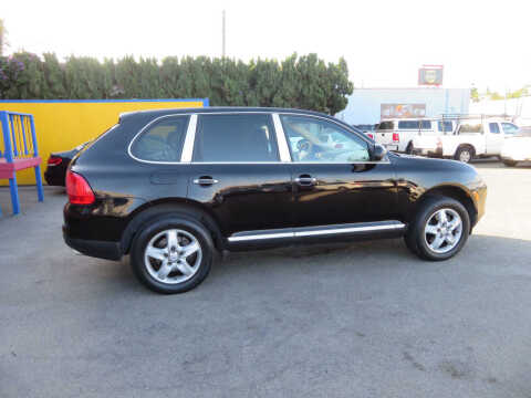 2004 Porsche Cayenne Tiptronic