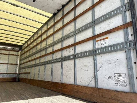 2019 Freightliner M2 106