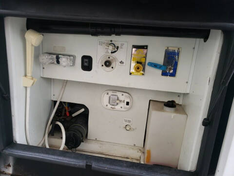 1999 Freightliner XC Chassis