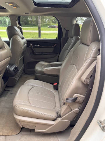 2013 GMC Acadia Denali