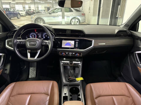 2019 Audi Q3 quattro S line Prem Plus 45 TFSI