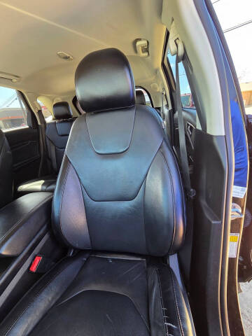 2017 Ford Edge Titanium