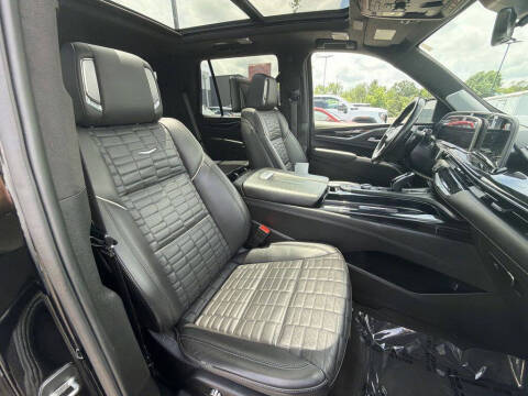 2023 Cadillac Escalade-V