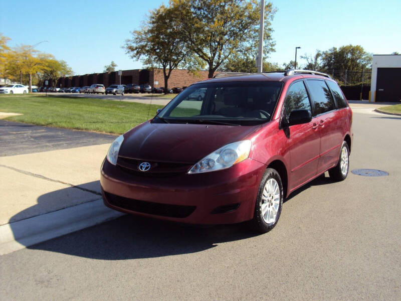 2008 Toyota Sienna LE photo 4