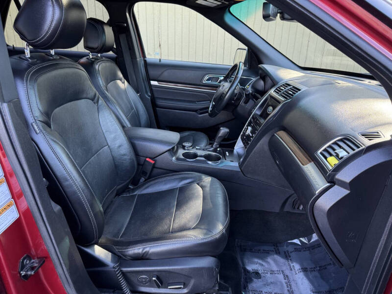 2017 Ford Explorer Limited