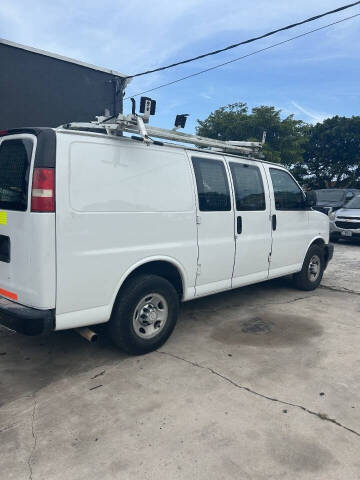 2017 Chevrolet Express 2500