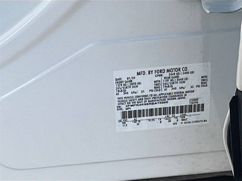 2024 Ford Edge Titanium