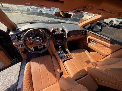 2020 Bentley Bentayga Hybrid