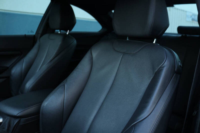 2014 BMW 2 Series M235i