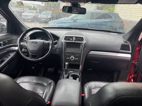 2018 Ford Explorer Sport