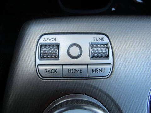 2024 Genesis GV60 Standard