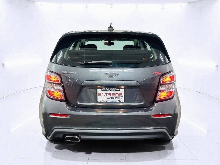 2019 Chevrolet Sonic LT Auto