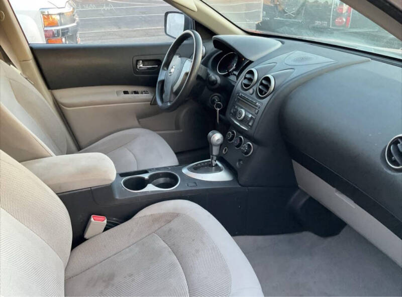 2014 Nissan Rogue Select S
