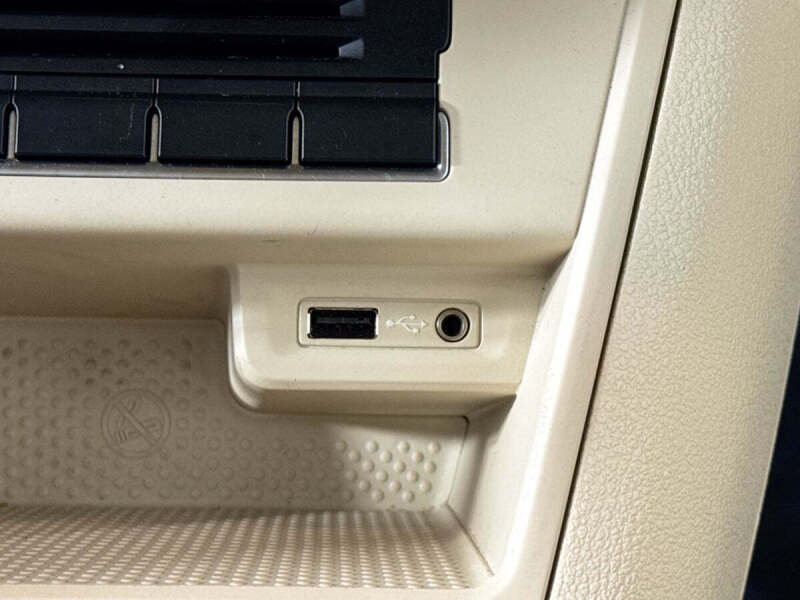 2017 Volkswagen Tiguan 2.0T Limited S 4Motion