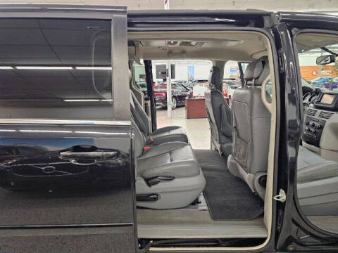 2013 Volkswagen Routan