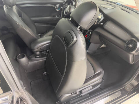 2015 MINI Hardtop 2 Door Cooper