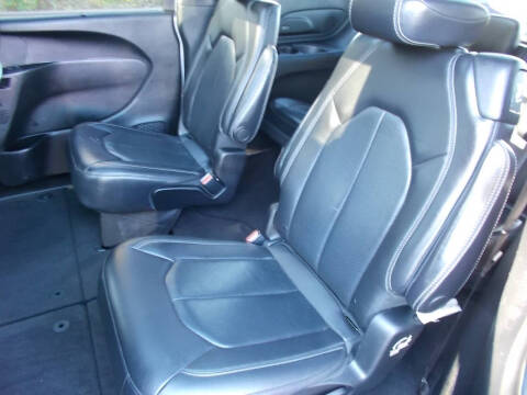 2019 Chrysler Pacifica Touring L Plus