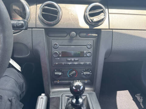 2007 Ford Mustang V6 Premium