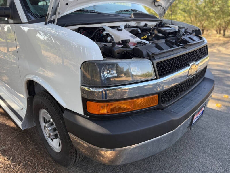 2016 Chevrolet Express LT 3500