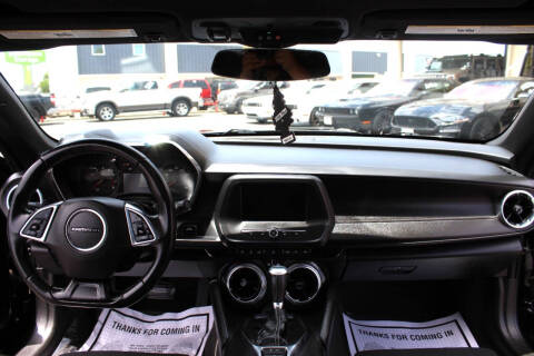 2022 Chevrolet Camaro LS