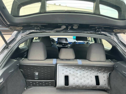 2021 Toyota C-HR XLE