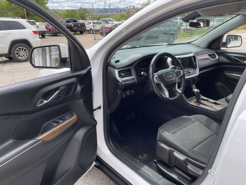 2018 GMC Acadia SLE-1