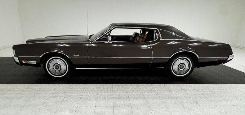 1972 Ford Thunderbird