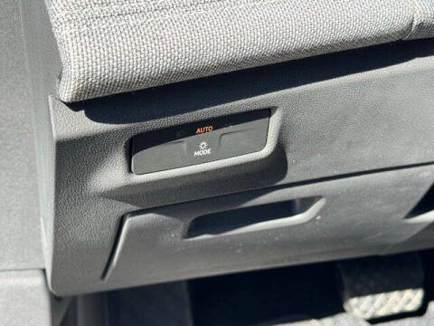 2025 Volkswagen Tiguan S 4Motion