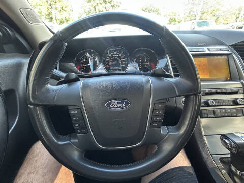 2010 Ford Taurus Limited